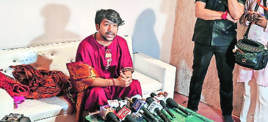 Pandit Dhirendra Shastri aka Baba