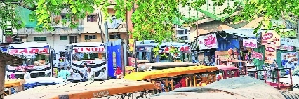 Private parkings or backdoor bus terminal