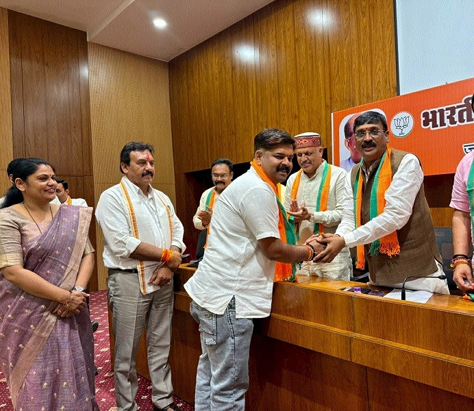 BJP leaders review