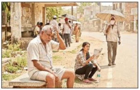Changing Weather: Admn issues advisory for protection from heat, The District Administration has directed all health centres to conduct training sessions and raise public awareness regarding heatstroke symptoms, prevention strategies, and initial treatment protocols in the event of heatstroke