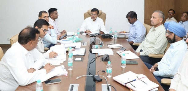 Speed up recruitment for sanctioned posts: Minister Tomar to power companies