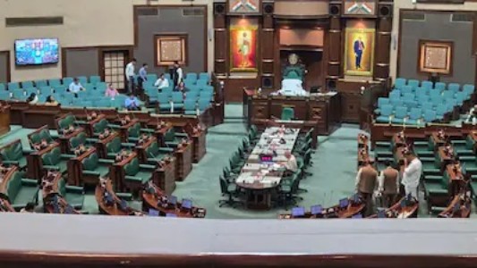 Assembly passes Women’s reservation resolution