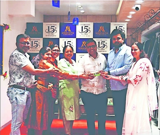 Ashiesh Nx celebrates 15th anniversary offers gold coin every day