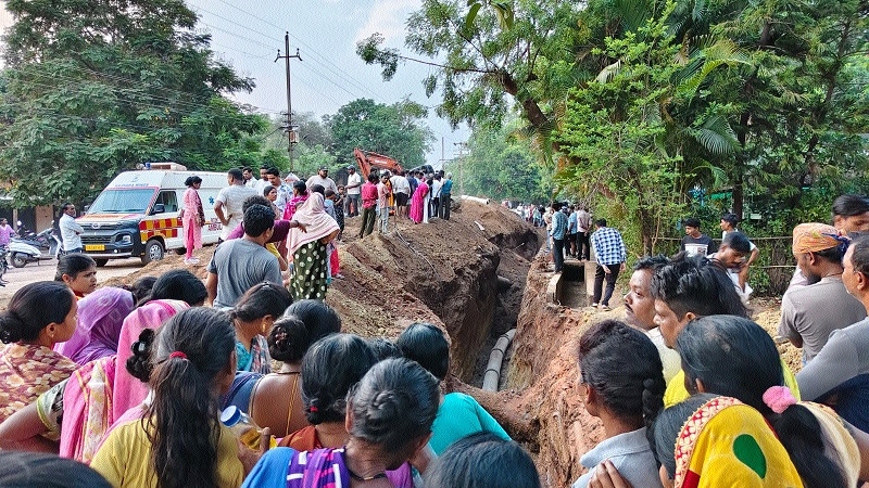 3 labourers killed 