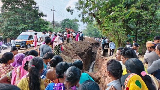 3 labourers killed in BSP sewer trench collapse at Dalli Rajhara
