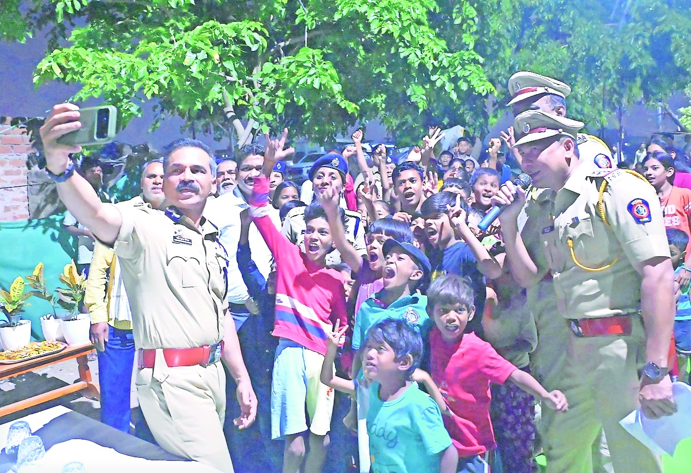 CP Dr Ravinder Kumar Singal clicking