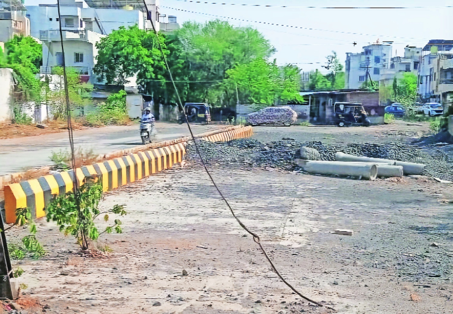 Traffic bottleneck in store at Manish Nagar as NIT goes for wrong opening