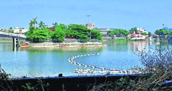 After failure at Futala lake, now fountain planned at Gandhisagar