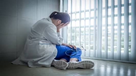 NEET aspirant dies by suicide in Delhi; family takes body for cremation without informing police