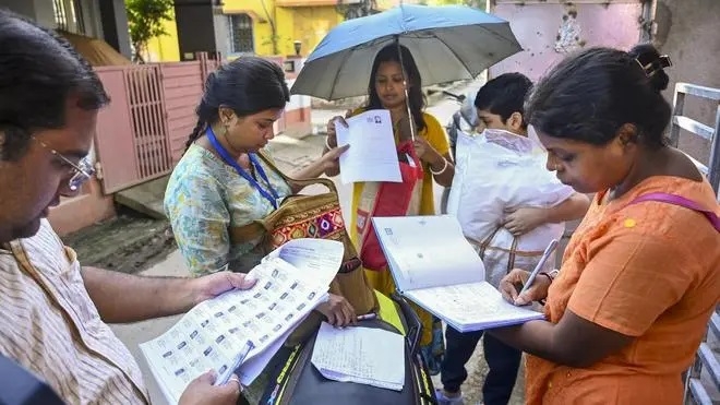 Census teams face tough challenge in 