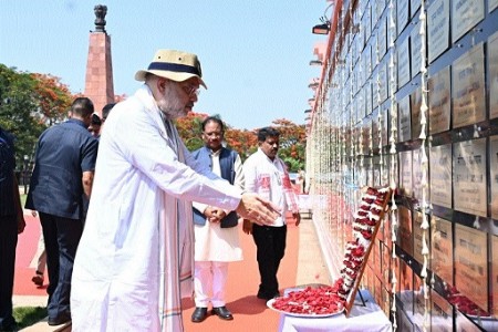 Dial-112 service, Amit Shah pays tribute to martyred jawans in Bastar