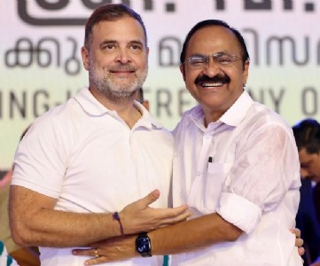 Satheesan sworn in as Keralam CM