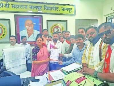 BJYM storms RTMNU over students’ pending issues