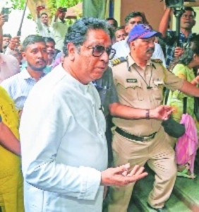 Thane court acquits Raj Thackeray in ’08 railway exam assault case