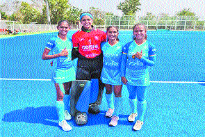Four MP Hockey Academy
