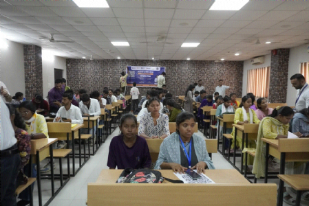 Over 450 youths from Bastar participate