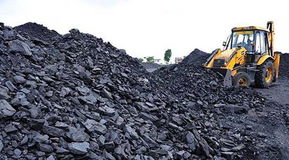 1400 MT coal found marked as waste CBI launches probe at Dumri rly siding