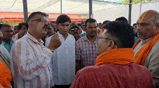 CEO’s remarks to BJP worker