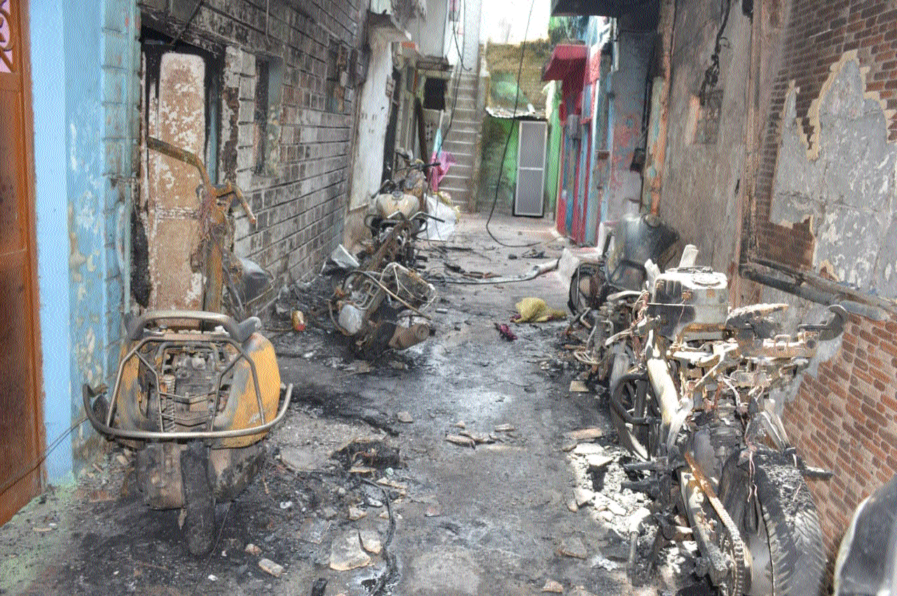 House, six two-wheelers gutted