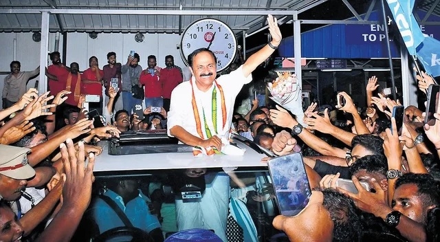 Race for CM intensifies in