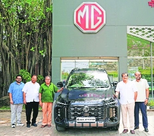 MG MAJESTOR launched at Nangia Cars MG Nagpur