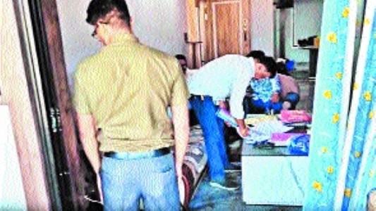 WCD Joint Director Kandwal raided in Indore