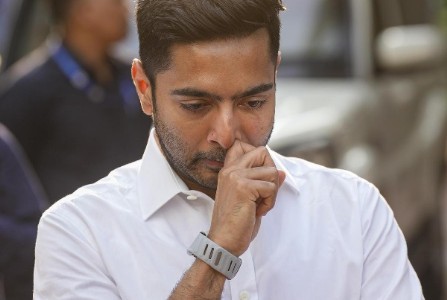 Signature forgery case: Abhishek appears before CID