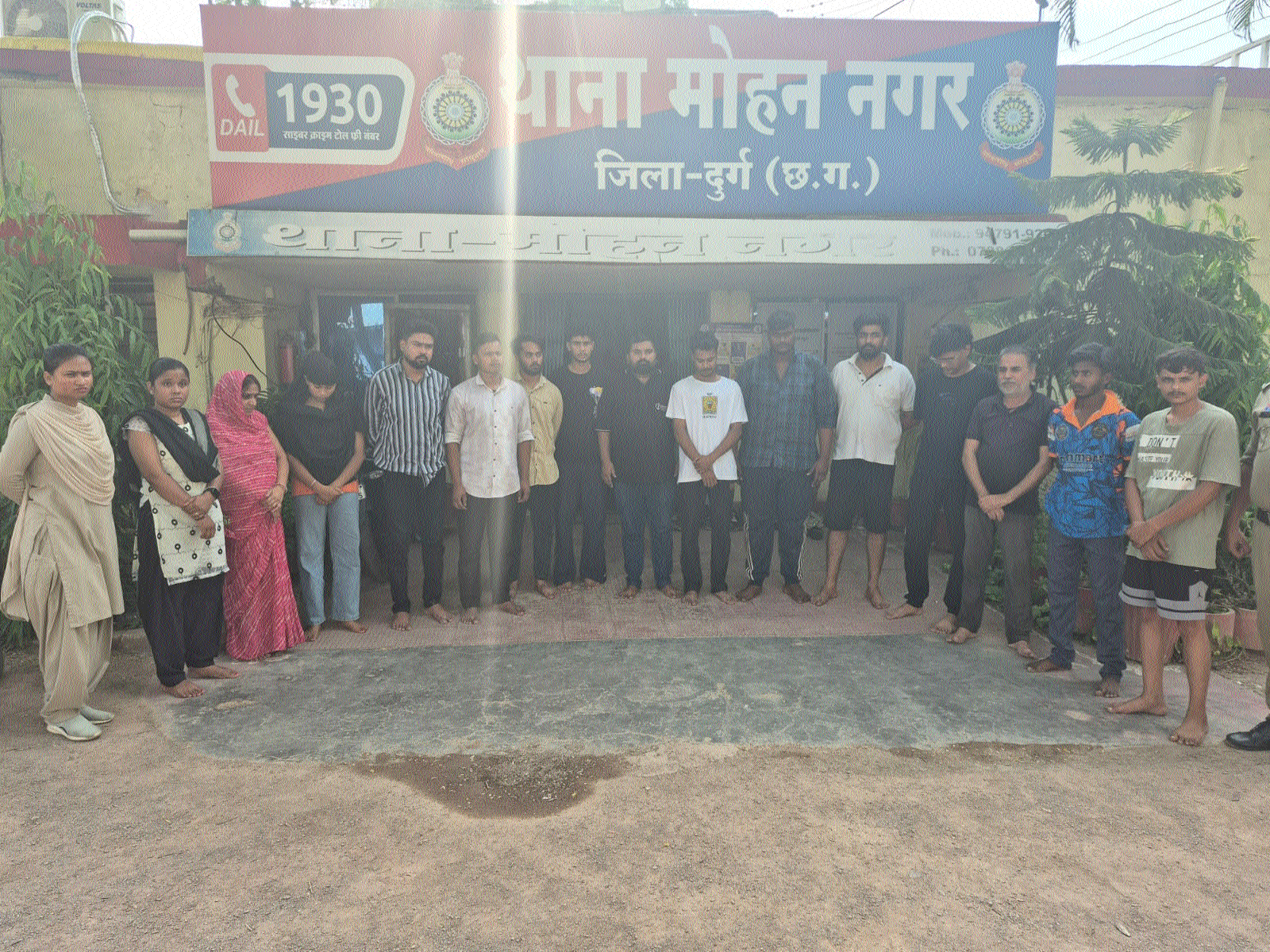 15 arrested for mule accounts