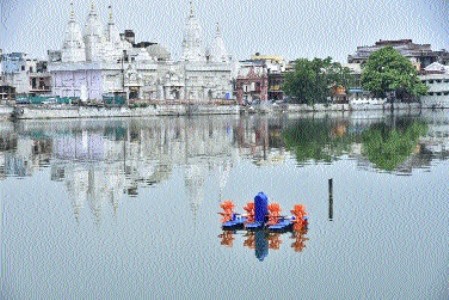 JMC installs aerators for Hanumantal rejuvena, Citizens question limited operational time of installed machines