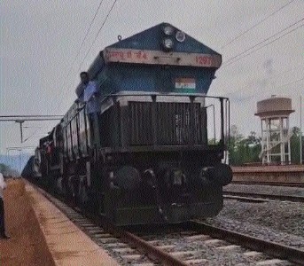 Rowghat Rail Line enters final phase; Technical trial
