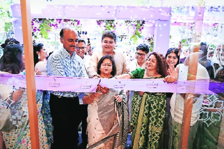 Tanishq opens its fourth store in Nagpur