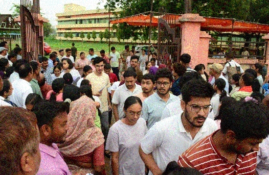 Aspirants find physics