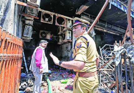 Lucknow building gutted in fire got demolition order in 2016, revoked within 2 months
