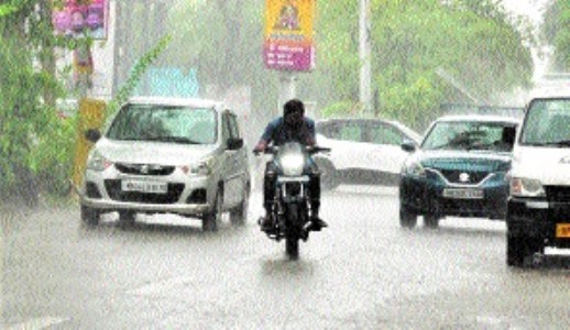 MONSOON, lowers deficit, sweeps into MP after 9-day lull