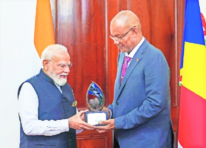 Indias vision is to make Indian Ocean an Ocean of Opportunity Modi