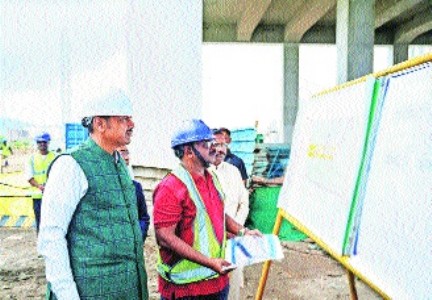 Economy for next 30 years: Fadnavis