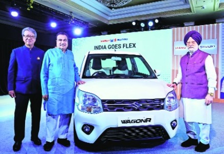 Maruti unveils India’s 1st flex-fuel WagonR