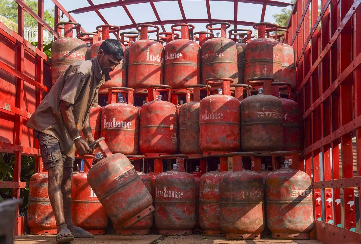 LPG rates in India among worlds lowest Govt