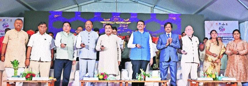 145 RoBs in 3 years to make Mah railway gate-free: CM