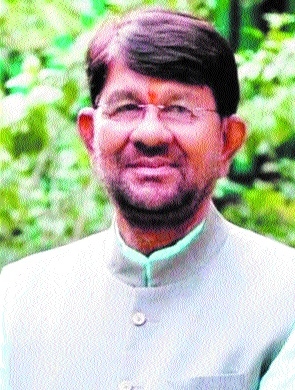 Minister Lakhan