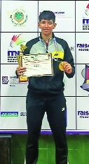 Shuttler Rutva  bags State title