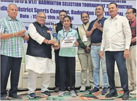 Shuttler Sanvi