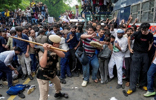 118 police personnel injured