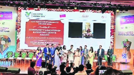 Parsheoni’s Pooja Suryawanshi receives national award for sustainable and organic cotton farming