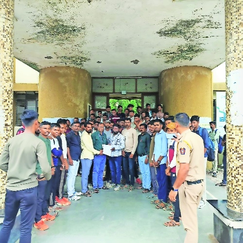 Youth demand basic facilities at Chandur Bazar Sports Complex