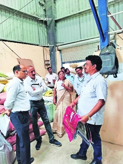Agriculture Secretary visits Parseoni inspects rice mill in Borda