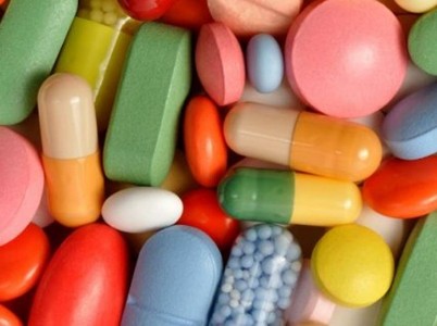 Trump unveils phasedgeneric drug tariffs