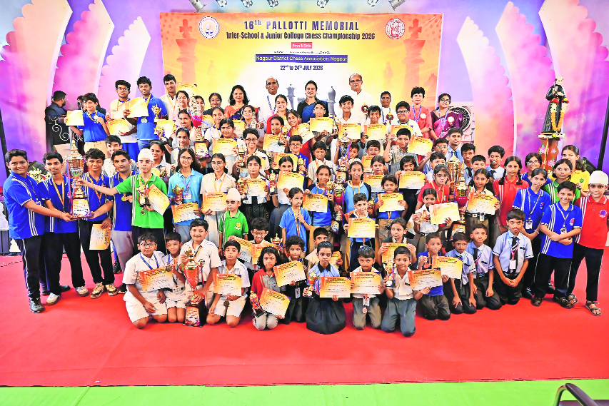 Swara of BVM, Ashti clinches