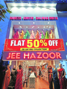 Flat 50% Monsoon Sale at JEE HAZOOR