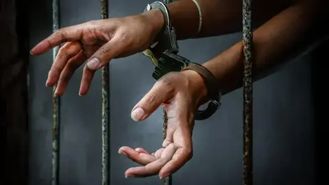 Mastermind, aide held from Bihar